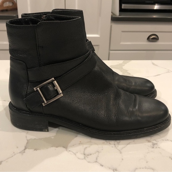 Aquatalia Bree Ankle Boot Water Resistant Buckle Black Made Italy Women's 7.5 - Picture 3 of 11
